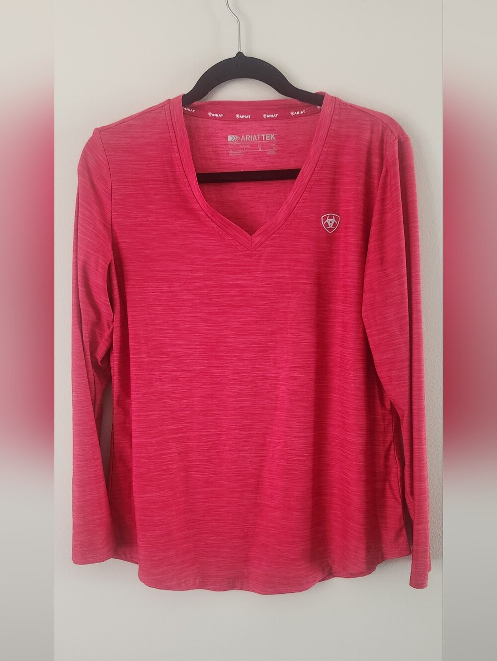 Ariat Tek Women's Long-Sleeve V-Neck Top - Red Heather - Large